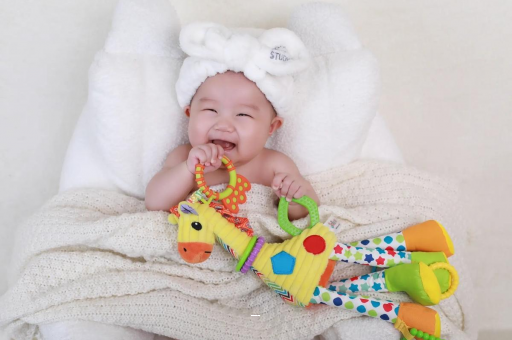 石家庄宝宝舌苔白怎么回事